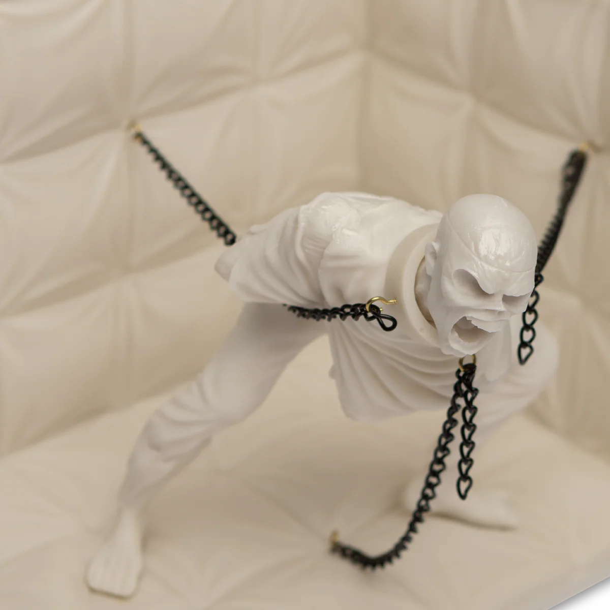 Iron Maiden: Vintage Eddie Piece of Mind Model Kit - Image 7