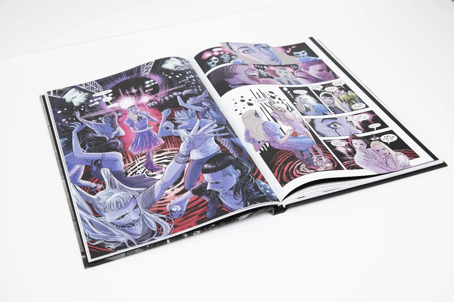 Poppy: Poppy's Inferno - Hardcover BLUE Variant - Image 3